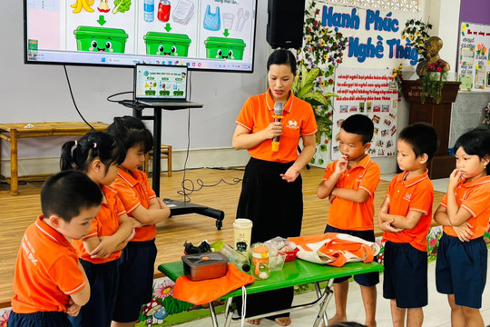 Nhân rộng trường mầm non không rác nhựa