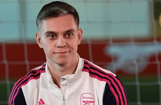 Leandro Trossard rời Arsenal gia nhập Besiktas: Khép lại hành trình của một người hùng