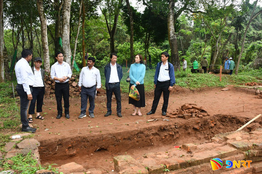 Tiếp cận khảo cổ học cộng đồng