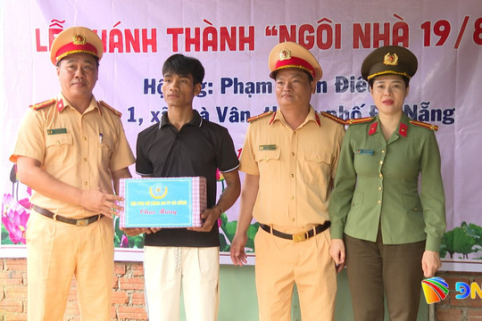 Khánh thành “Ngôi nhà 19/8” tặng hộ dân khó khăn tại xã Trà Vân