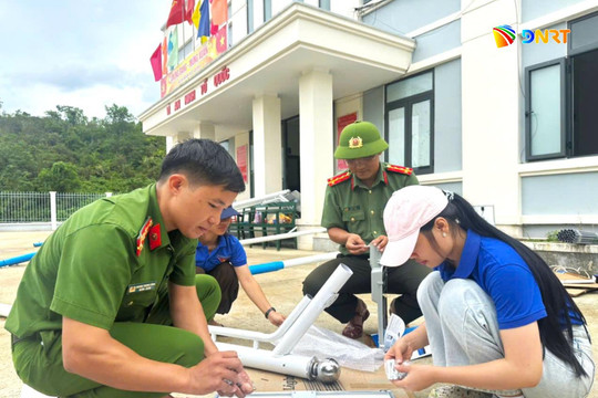 Chiếu sáng đường làng vùng cao