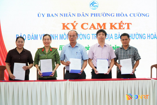Phường Hòa Cường ra quân Tháng cao điểm bảo đảm vệ sinh môi trường