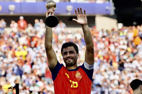 Rodri giành Quả bóng vàng World Cup 2026: Sự tôn vinh bản lĩnh hay nghịch lý của những con số