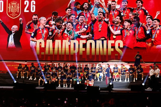 Tây Ban Nha vô địch World Cup 2026: Đỉnh cao Ferran Torres và tranh cãi về kỷ nguyên 48 đội