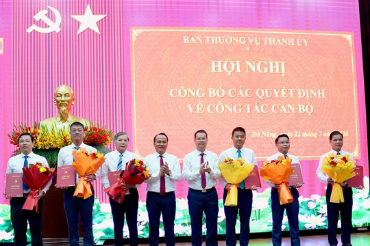 Thành ủy Đà Nẵng công bố các quyết định về công tác cán bộ