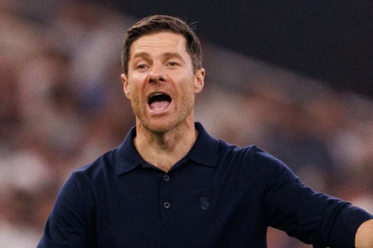 Xabi Alonso và hệ thống 3-4-2-1: Chelsea sẽ lột xác thế nào với dàn sao tỷ bảng?