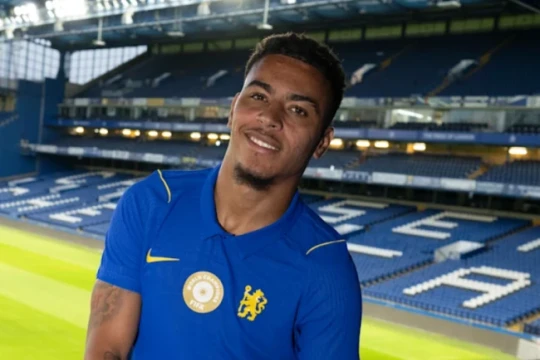 Chelsea thiết lập kỷ lục 117 triệu bảng chiêu mộ Morgan Rogers từ Aston Villa