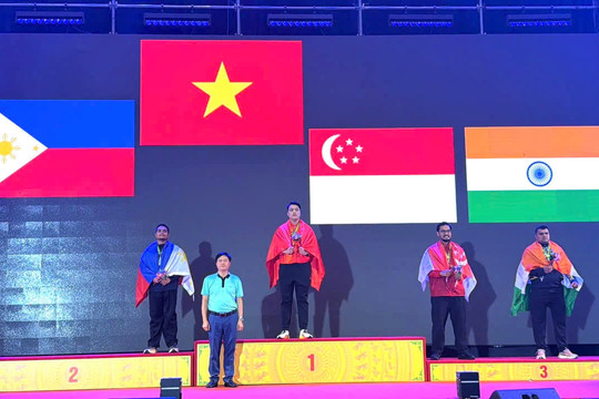 Võ sĩ Pencak Silat Đà Nẵng lần thứ 6 vô địch châu Á