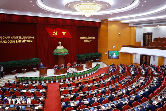 Thông cáo báo chí về ngày làm việc thứ tư Hội nghị lần thứ ba Ban Chấp hành Trung ương Đảng khóa XIV