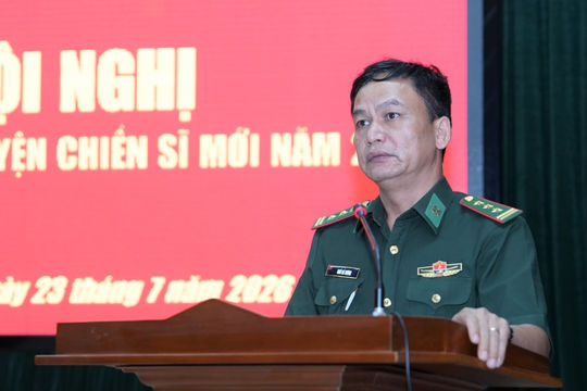 Bộ đội biên phòng thành phố Đà Nẵng tổ chức bế giảng huấn luyện chiến sĩ mới năm 2026.