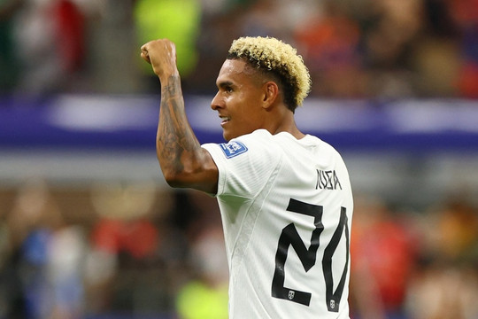 Arsenal và Tottenham đại chiến vì sao trẻ Antonio Nusa với giá 51 triệu bảng