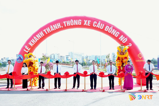 New bridge strengthens Da Nang's southeastern connectivity