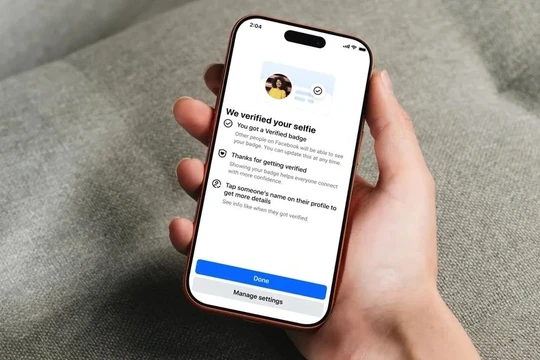 Meta ra mắt huy hiệu tick trắng Facebook Verified miễn phí: Cơ chế video selfie vận hành thế nào?