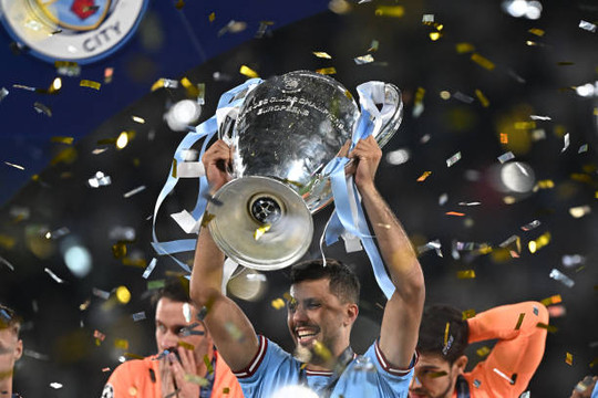Rodri và vị thế số một lịch sử Manchester City: Khi một số 6 tái định nghĩa sự vĩ đại