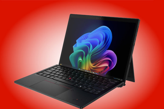 Lenovo ra mắt ThinkPad X13 Detachable Gen 1 trang bị vi xử lý Intel Panther Lake và RAM 64GB