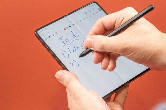 Samsung hé lộ lý do loại bỏ S Pen trên Galaxy Z Fold8 và cơ hội tái xuất trong tương lai