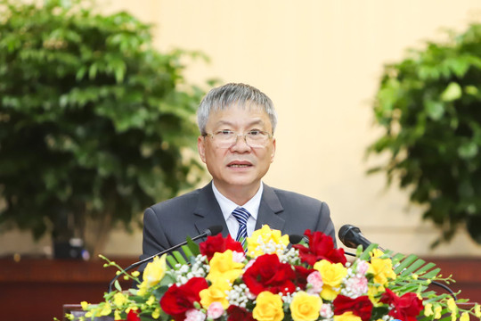Bế mạc Kỳ họp thứ tư, HĐND thành phố Đà Nẵng khóa XI: Tăng cường giám sát việc triển khai các nghị quyết sau kỳ họp