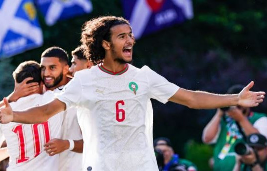 Vụ Ayyoub Bouaddi 100 triệu euro: Michael Carrick và cuộc chiến bất cân sức tại Man Utd