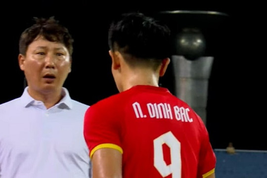Tuyển Việt Nam bị Singapore cầm hòa 0-0: Nỗi thất vọng ở Mỹ Đình và bài toán hàng công