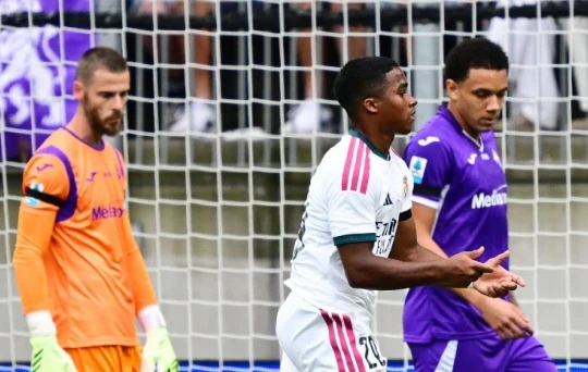 Real Madrid hòa Fiorentina 2-2: Endrick tỏa sáng và những thử nghiệm của Jose Mourinho
