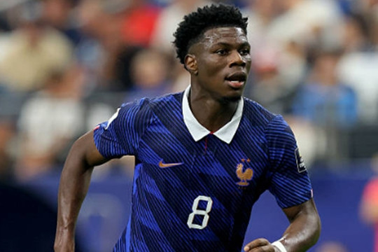 Manchester United và 5 phương án nâng cấp tuyến giữa lẫn hành lang trái