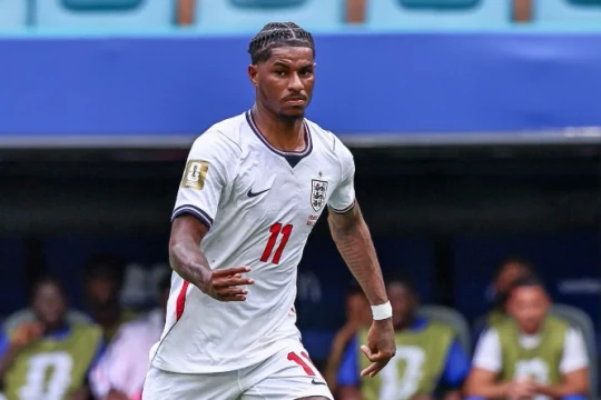Fenerbahce sẵn sàng phá kỷ lục vì Rashford, Leipzig hét giá Diomande 130 triệu euro