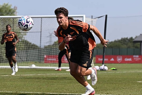 Arsenal vs Real Betis: Thử thách La Liga cho dàn sao trẻ bùng nổ của Mikel Arteta