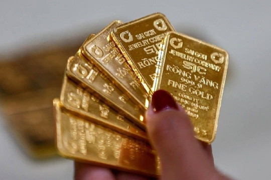 Giá vàng 17h00 chiều 5/8/2026: Giá vàng 9999, nhẫn và vàng thế giới thứ Tư