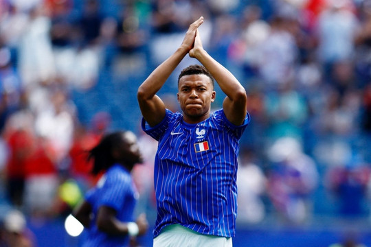 Kylian Mbappe và nghịch lý Quả bóng vàng 2026: Trắng tay danh hiệu nhưng thống trị tuyệt đối