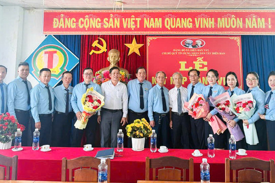 Phát huy vai trò đoàn thể trong tạo nguồn phát triển đảng viên