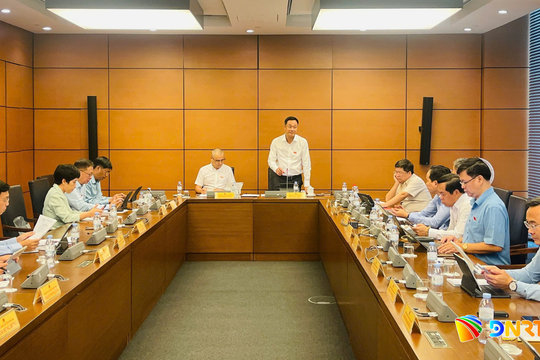 Đoàn đại biểu Quốc hội thành phố Đà Nẵng kiến nghị hoàn thiện các quy định về tài nguyên nước và chuyển đổi số