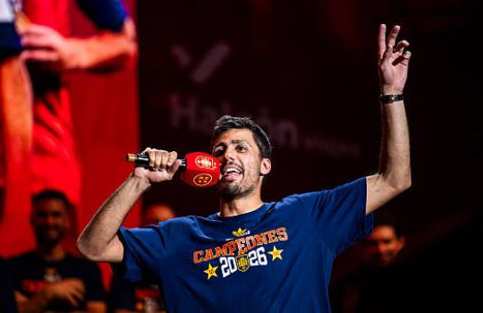 Lựa chọn ngã rẽ sự nghiệp của Rodri: Vì sao Barcelona là bến đỗ hoàn hảo hơn Real Madrid?