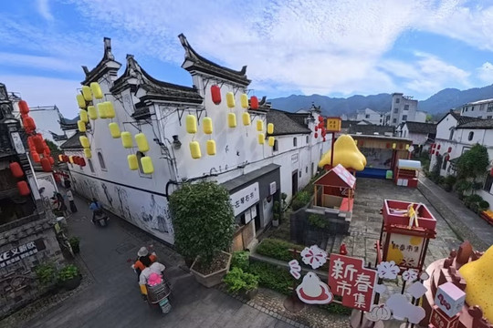 Khám phá ngôi làng Trung Quốc nơi một nửa dân số dưới 35 tuổi
