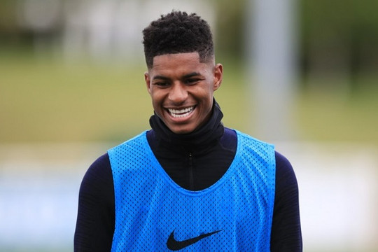 Manchester United hoãn chốt tương lai Marcus Rashford tới những ngày cuối phiên chợ hè