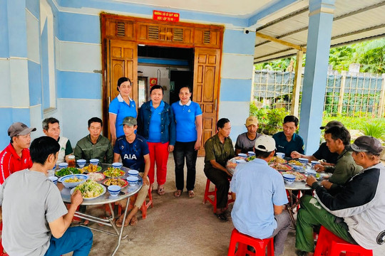 Tiếp sức “Chiến dịch 500 ngày đêm”