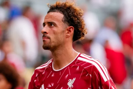 Liverpool sẵn sàng bán Curtis Jones cho Inter Milan giá 35 triệu euro nhờ tài năng Trey Nyoni