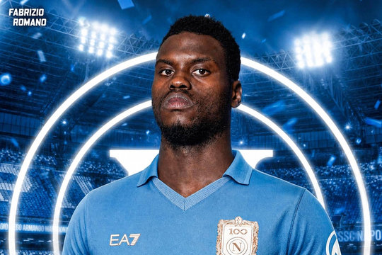 Napoli chốt thỏa thuận mượn trung vệ Benoit Badiashile từ Chelsea kèm điều khoản mua đứt