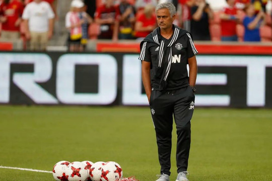 Nhìn lại phát biểu về di sản bóng đá của Jose Mourinho và bài học cay đắng cho Man United