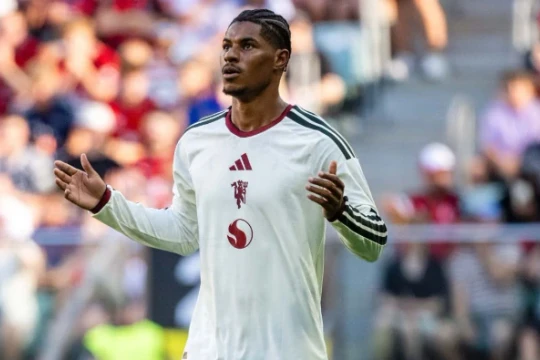 Marcus Rashford tái xuất ấn tượng cùng Man Utd trong trận giao hữu thua 2-4 trước AC Milan