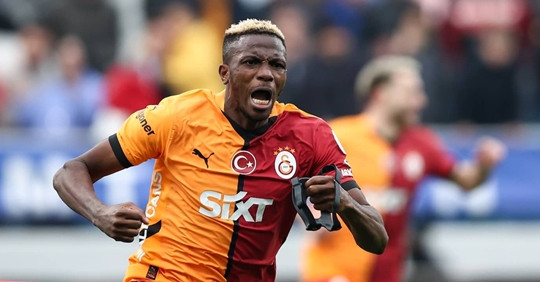Manchester United chính thức hỏi mua Victor Osimhen nhưng vấp phải rào cản 111 triệu bảng