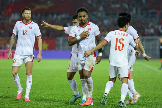 Báo quốc tế ngợi khen lối chơi thực dụng của tuyển Việt Nam sau chiến thắng 2-0 trước Malaysia