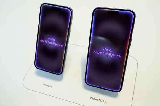 Apple hoãn tính năng AI trên iPhone: Người dùng Mỹ có thể nhận bồi thường 2,5 triệu đồng