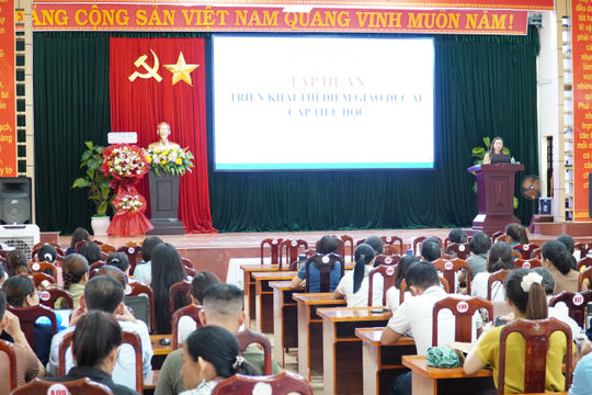 Xã Chiên Đàn tập huấn triển khai thí điểm giáo dục AI cho học sinh tiểu học