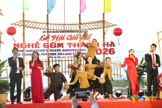 Khai mạc Lễ hội Giỗ tổ nghề gốm Thanh Hà 2026