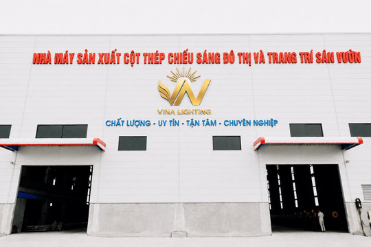 Vina Lighting sản xuất cột đèn chiếu sáng đường phố và sân vườn