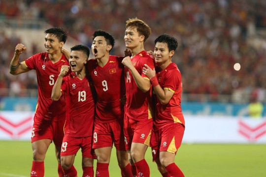 Đội hình tuyển Việt Nam đấu Thái Lan: HLV Kim Sang-sik tạo đột biến ở chung kết ASEAN Cup