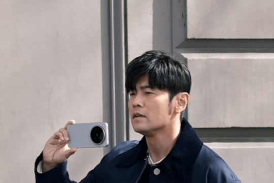 vivo X500 Pro Max lộ diện thiết kế cùng cảm biến tele 1/1,4 inch và chip Dimensity 9600 Pro