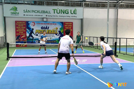 Hơn 50 vận động viên tham dự Giải Pickleball phường Điện Bàn Bắc mở rộng