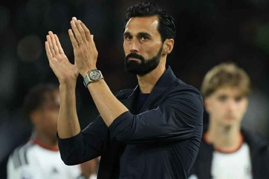 HLV Arbeloa tự hào khi Fulham thua Chelsea 2-3 dù kiểm soát thế trận tại Craven Cottage