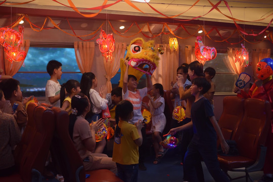 Kinh Đô làm mới cách người dùng tận hưởng mùa trăng